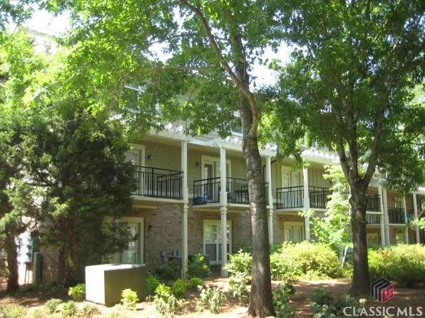 660 Barnett Shoals Road #129, Athens, GA 30605