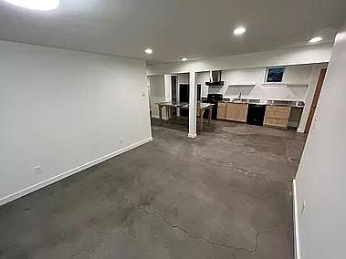 2nd image of 5127 24th Ave NE APT 1