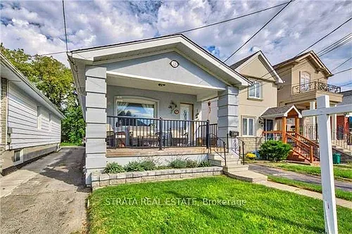 220 Holborne Ave #LOWER Photo 1