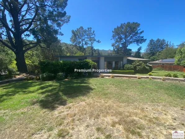 68 Orchard Rd, Orinda, CA 94563