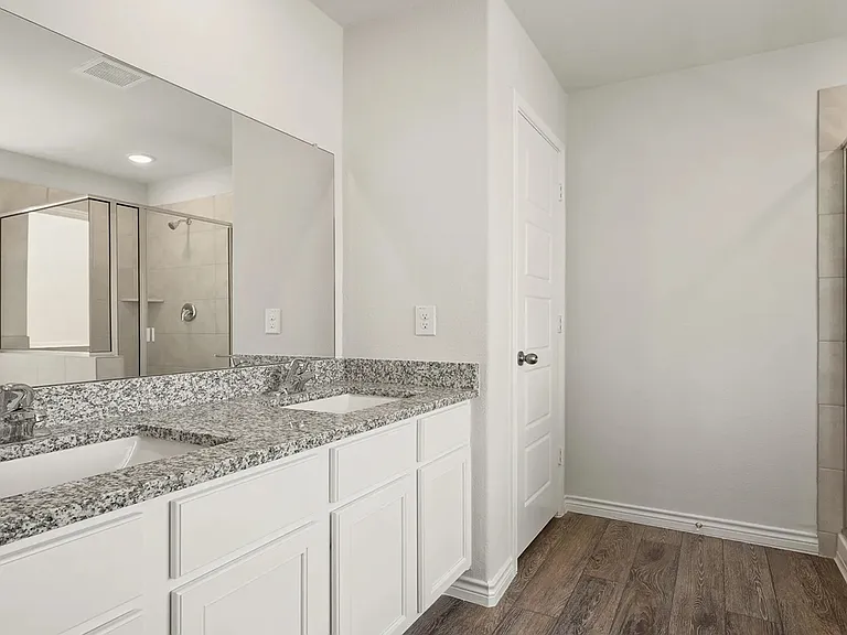 2432 Texas Ash Way — Photo 7