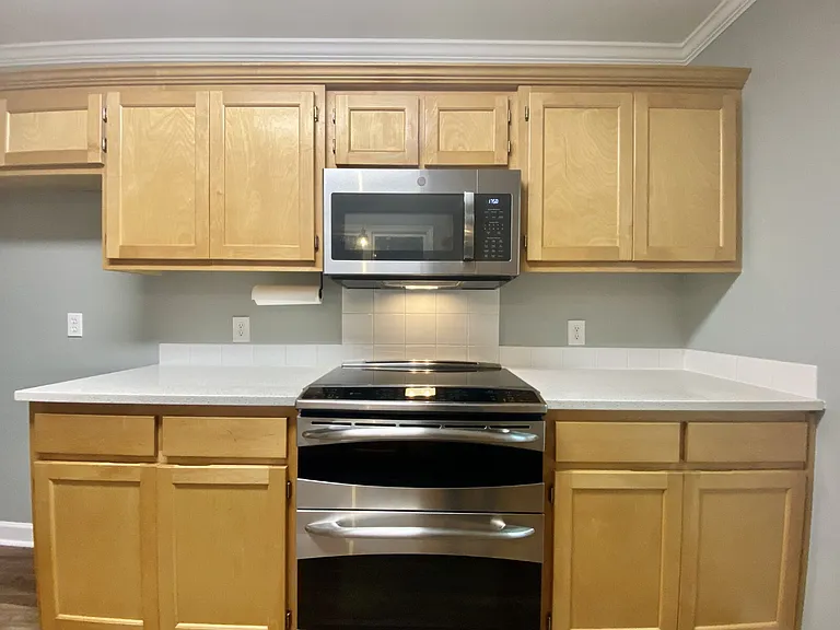 10115 Timberhitch Rd — Photo 12