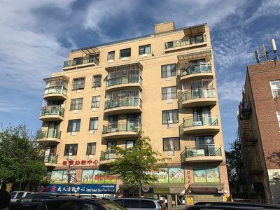 5805 7th Ave APT 4D, Brooklyn, NY, 11220
