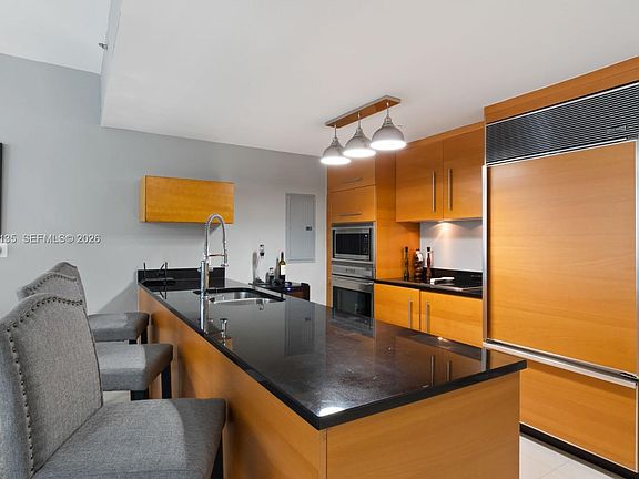 2nd image of 475 Brickell Ave APT 5109