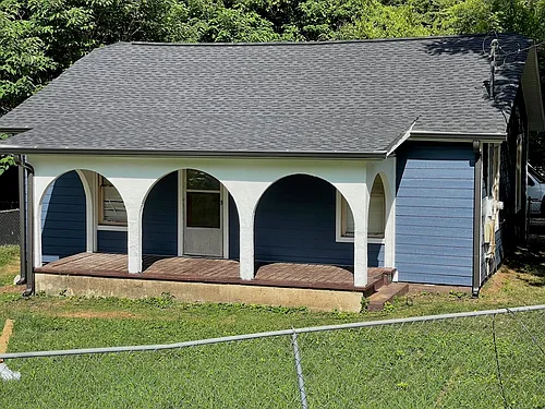 4038 Denham Rd Photo 1