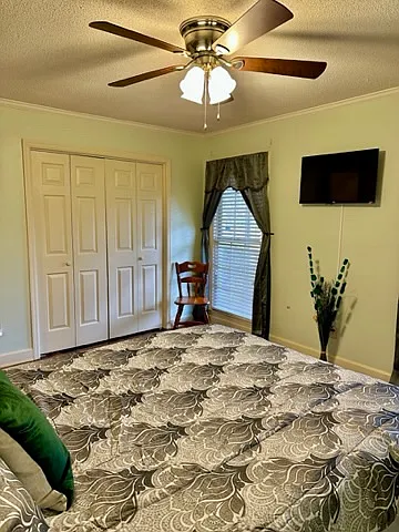 216 Leonard Cir — Photo 9
