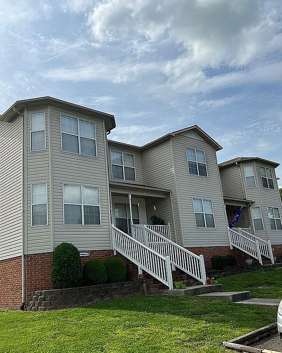 1st image of 52 Eastgate Cir APT B