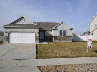 1457 N 2340 W, Clinton, UT 84015