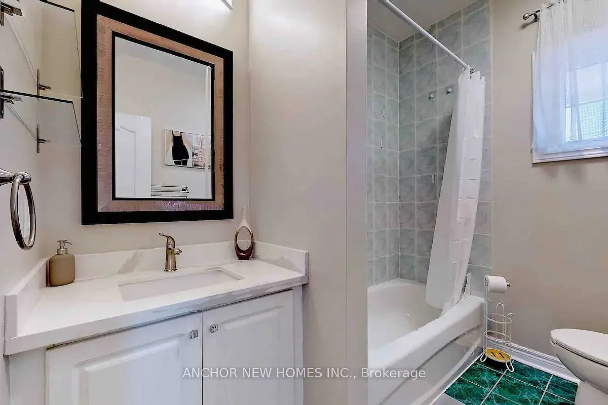4 bed, $3,700 — Photo 3