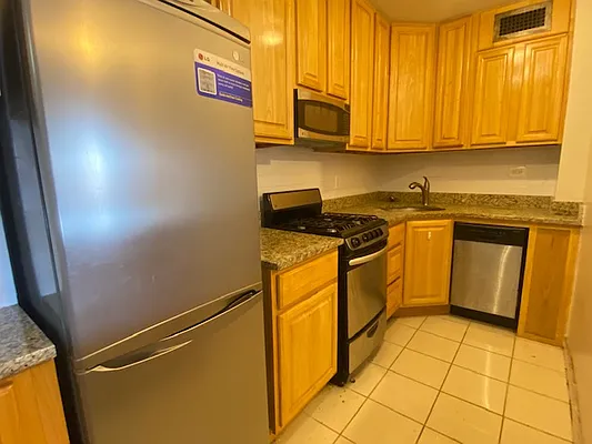 Rented by REAL New York | media 10