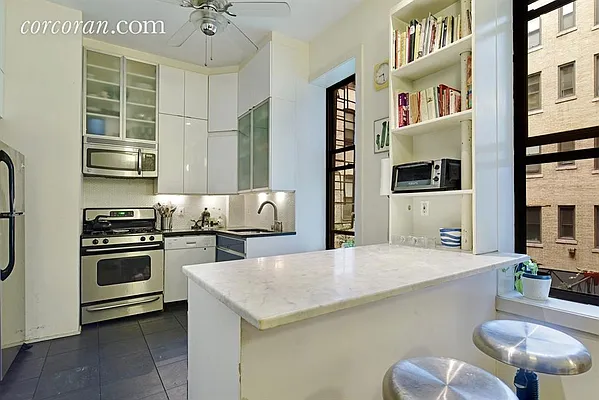 Sold by Corcoran | media 21