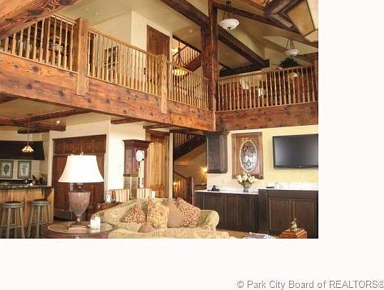 4th image of 41 White Pine Canyon Rd
