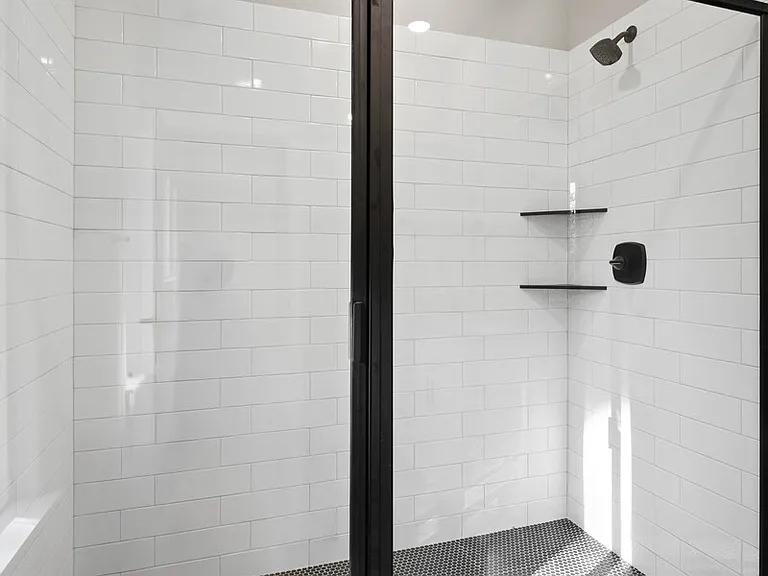 77 Shetland Dr — Photo 10
