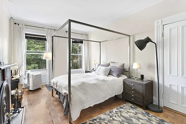 Rented by Brown Harris Stevens | media 4