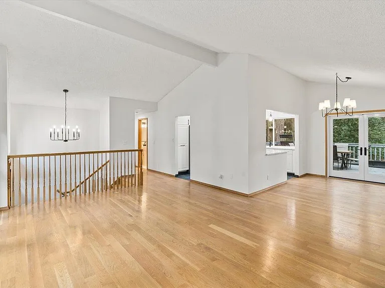 101 Point Fosdick Cir NW — Photo 17