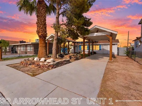 2532 Arrowhead St, North Las Vegas, NV 89030