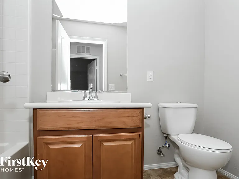 7600 Scarlet Tapestry Ct — Photo 13