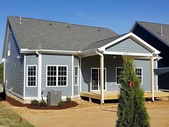 Rear Exterior, Extended Owner s Suite Bay Window - Wendell Falls Lot 715 - 421 Midnight Moon Drive