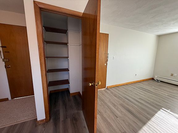 2nd image of 192 Salem St APT 5