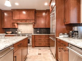 84 Windmill Rd, Orland Park, IL 60467