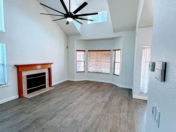 4th image of 2243 La Lima Way