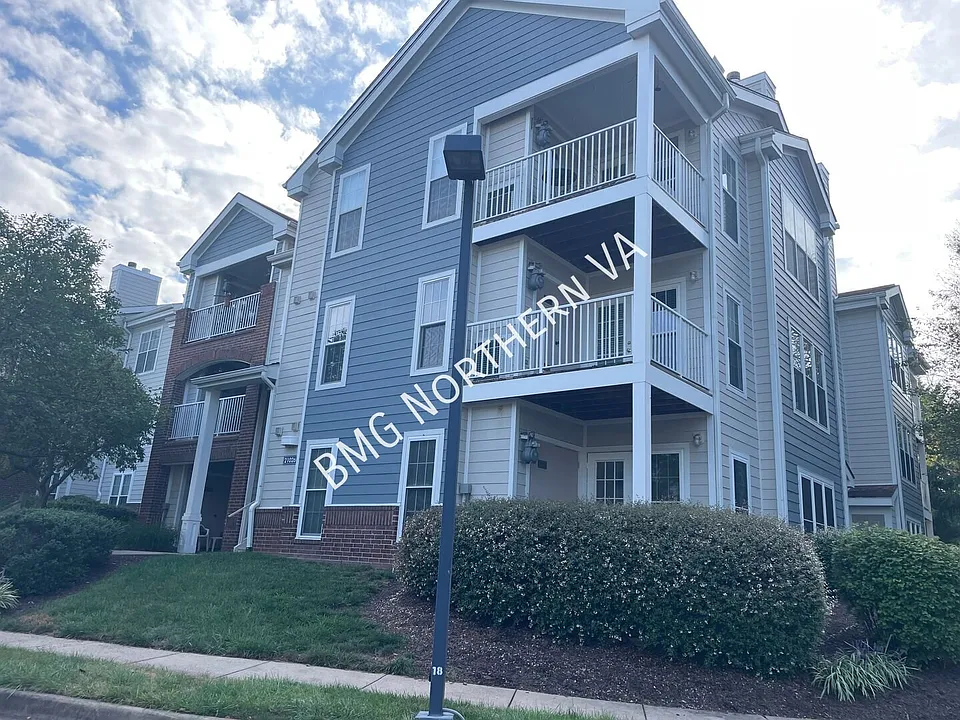 21026 Timber Ridge Ter #202
