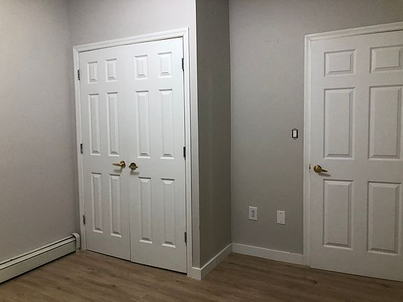 4th image of 20 Emory St #21E