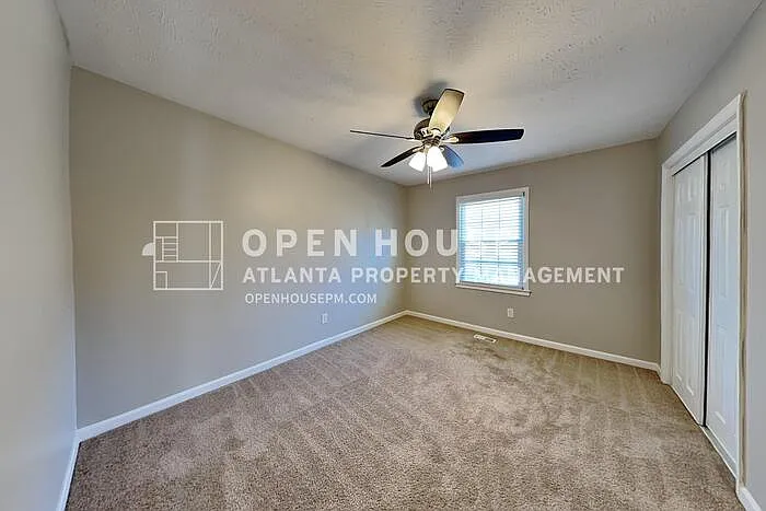 1746 Charrington Way — Photo 14