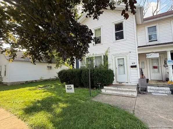 621 1/2 E Adams St, Sandusky, OH 44870