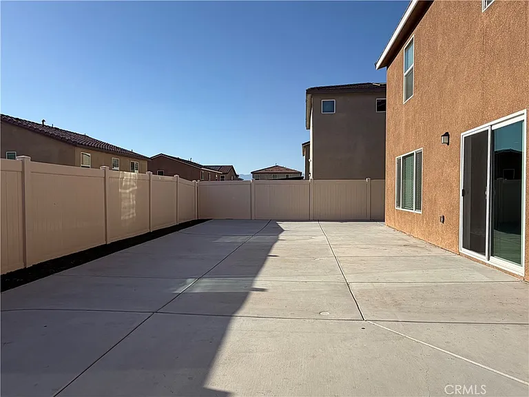 7631 Rubyred Glen Dr — Photo 8
