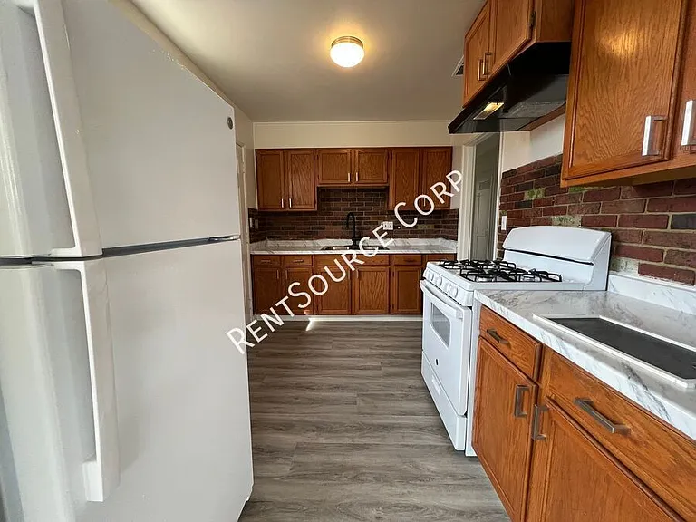 650 S Muriel Dr — Photo 7