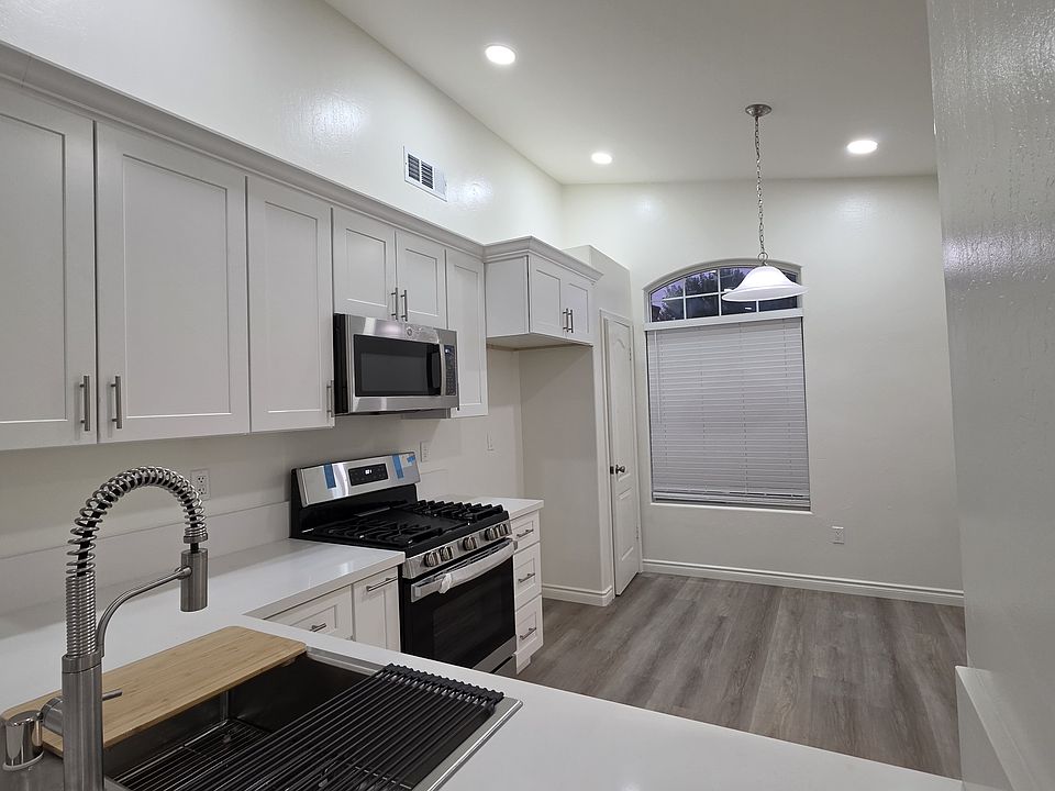 2nd image of 4307 Tweeddale Dr