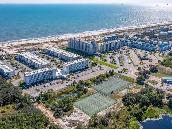 400 Plantation Rd #3302, Gulf Shores, AL 36542