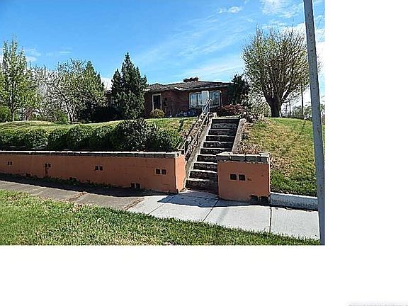 2nd image of 1245 Ann Ave