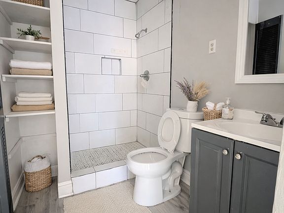 5th image of 2782 Mojave Pl APT 1
