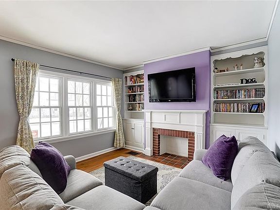 5th image of 2913 Roanoke Ave
