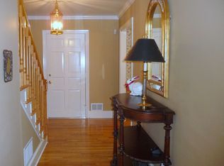 2939 Queenswood Rd, Midlothian, VA 23113