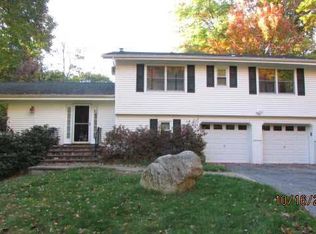 31 Overhill Rd, Stormville, NY 12582