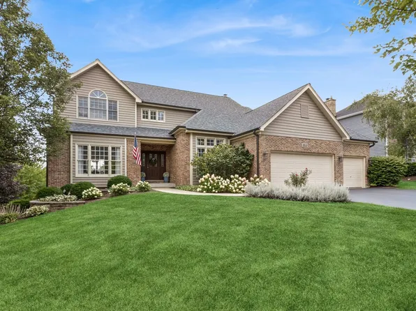 3513 Braberry Ln, Prairie Grove, IL 60012