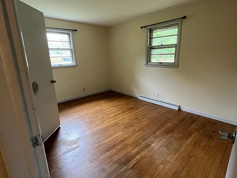 2324 Coopermill Rd — Photo 7