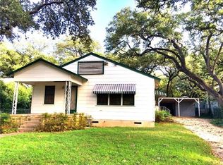 2607 S 4th St, Austin, TX 78704