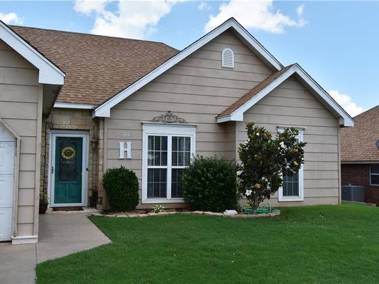 111 Ridgecrest Dr Elk City Ok 73644 Zillow
