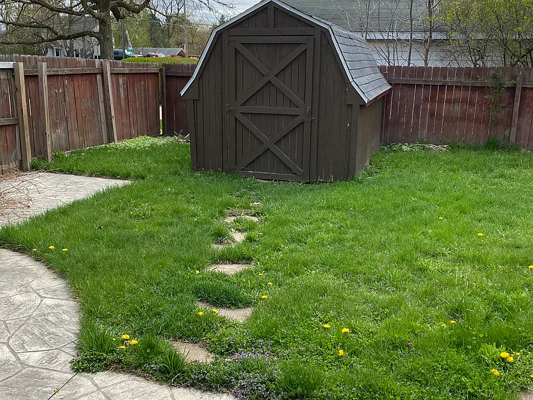 3133 Hanchett St — Photo 2