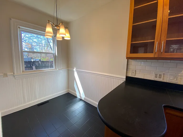 1511 Fairmont St — Photo 13