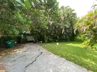 545 NW 91st St, Miami, FL 33150