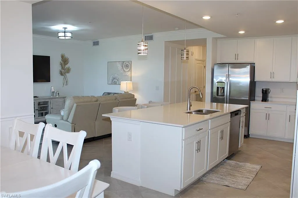 2 bed, 2.0 bath, 1154 sqft, $2,095 — Photo 4
