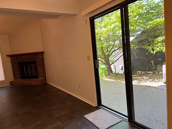 5th image of 3646 Monte Vista Dr