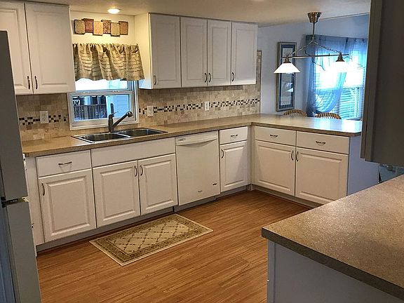 4th image of 8853 44th Ave N #118