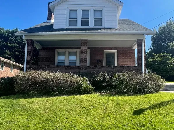 6719 Pechin St, Philadelphia, PA 19128