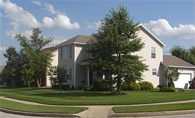 1st image of 100 Stonehaven Dr